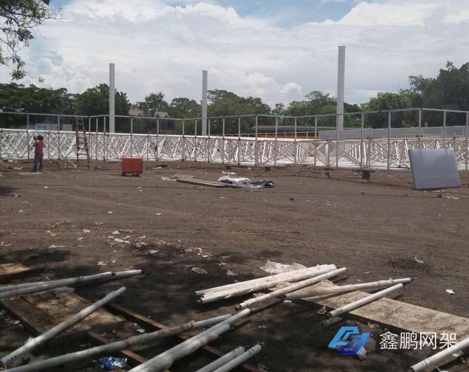 尼加拉瓜運(yùn)動(dòng)場網(wǎng)架及鋁板幕墻